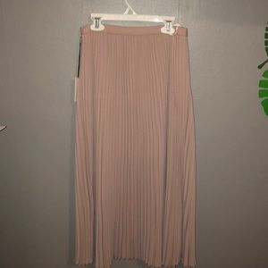 Babaton Jude Skirt- Aritzia Pleated Skirt